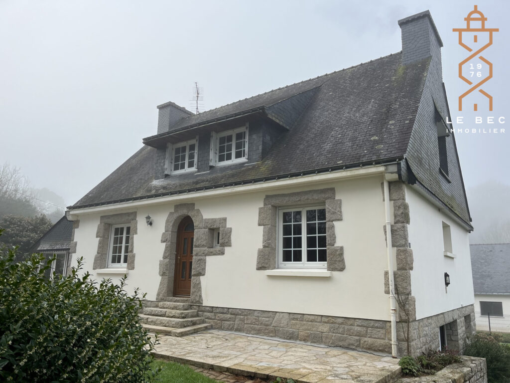 Bien: Maison néo-bretonne à Vendre, 5 chambres proche d’Auray